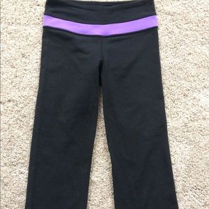 lululemon cropped capri yoga pants